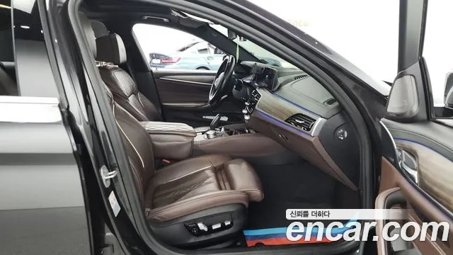 BMW 5 Series (G30) 2020 Серый из Кореи, фото 2