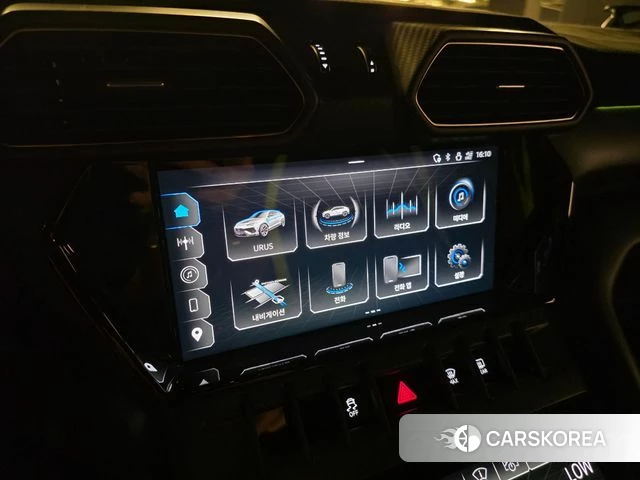 Lamborghini Urus 2024 Зеленый из Кореи, фото 2
