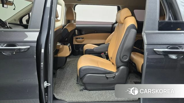Kia Carnival 4th generation 2021 Серый из Кореи, фото 2
