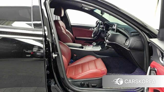 Kia Stinger 2019 Черный из Кореи, фото 2