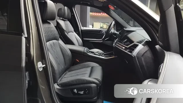 BMW X5 (G05) 2024 Коричневый из Кореи, фото 2