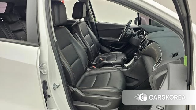Chevrolet (GM Daewoo) The New Trax 2021 Белый из Кореи, фото 2