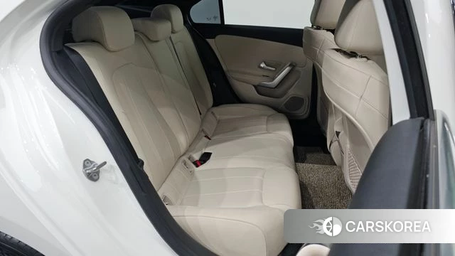 Mercedes-Benz A-Class W177 2020 Белый из Кореи, фото 2