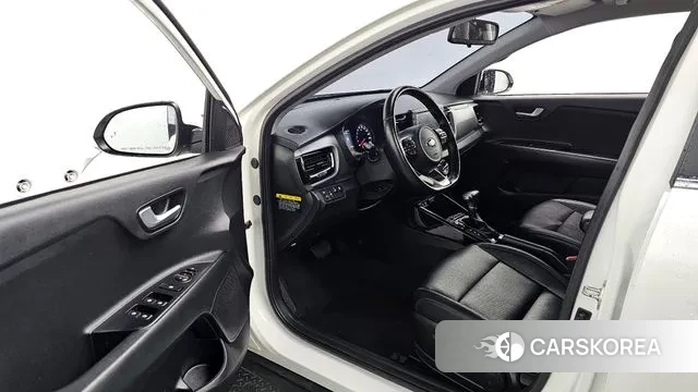 Kia Stonic id 3150497 из Кореи 2