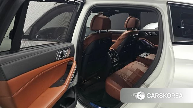BMW X6 (G06) 2023 Белый из Кореи, фото 2