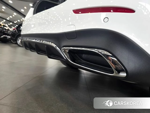 Mercedes-Benz E-Class W214 2025 Белый из Кореи, фото 2
