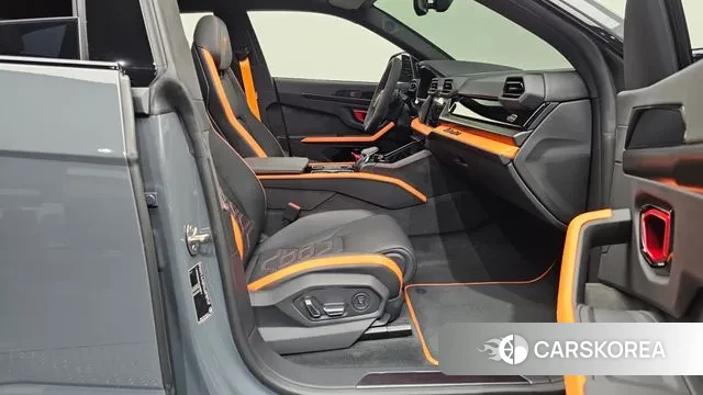 Lamborghini Urus 2025 Серый из Кореи, фото 2
