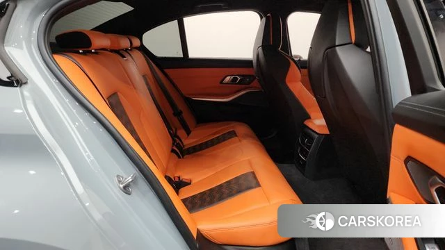 BMW M3 (G80) 2022 Светло-серебряный цвет из Кореи, фото 2
