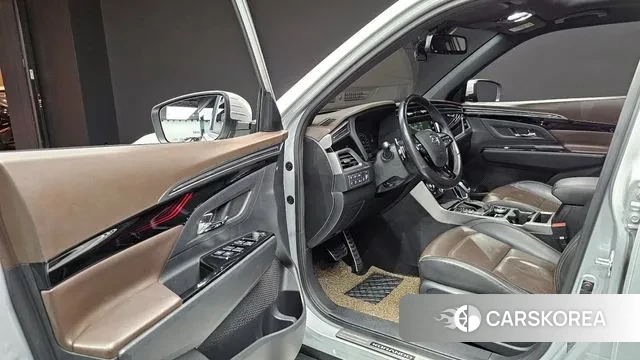 Ssangyong Beautiful Korando 2020 Серебряный из Кореи, фото 2