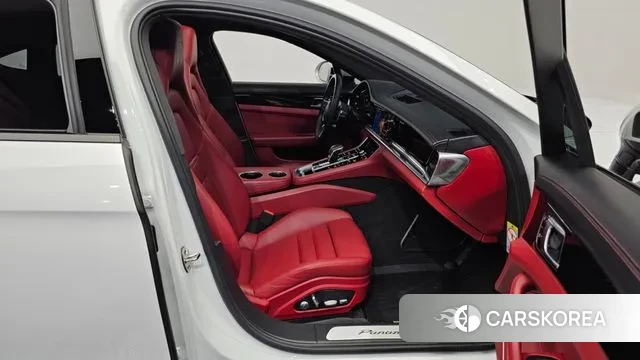 Porsche Panamera (971) 2019 Белый из Кореи, фото 2