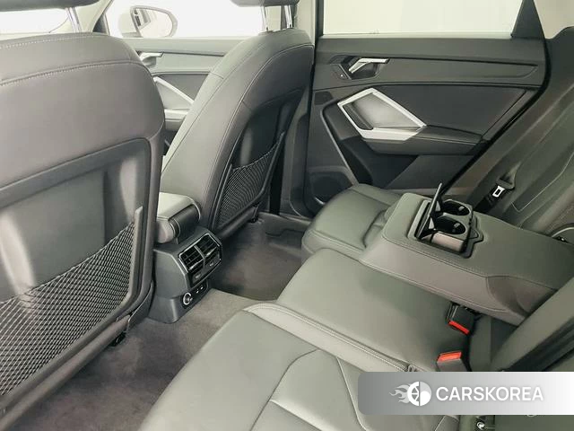 Audi Q3 2021 Белый из Китая, фото 2