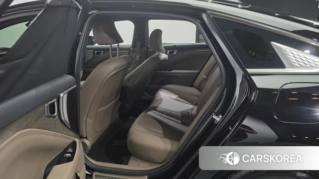 Kia K8 2023 Черный из Кореи, фото 2