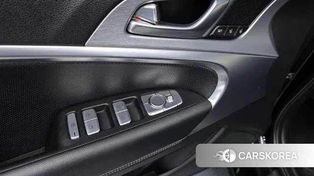 Genesis G70 2019 Черный из Кореи, фото 2