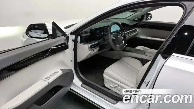 Hyundai Grandeur Hybrid (GN7) 2024 Белый из Кореи, фото 2