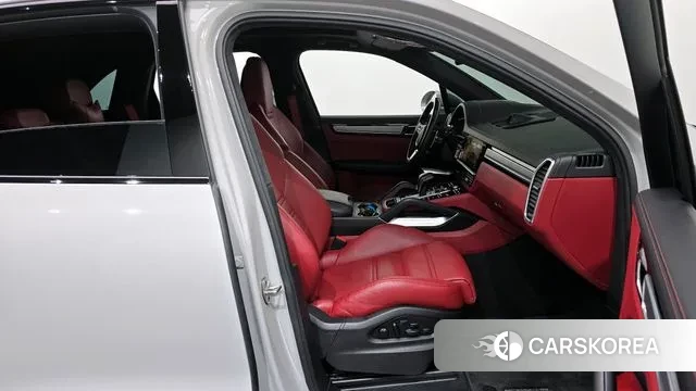 Porsche Cayenne (PO536) 2022 Серый из Кореи, фото 2