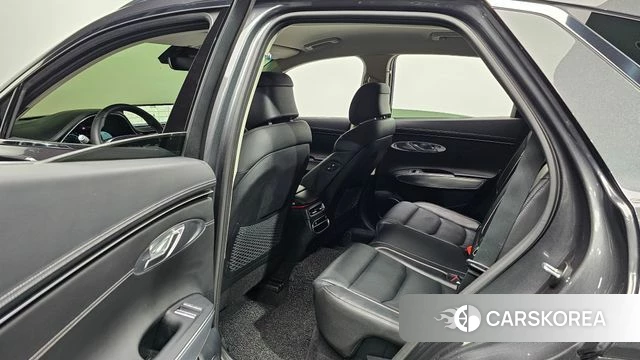 Genesis GV70 2022 Серый из Кореи, фото 2