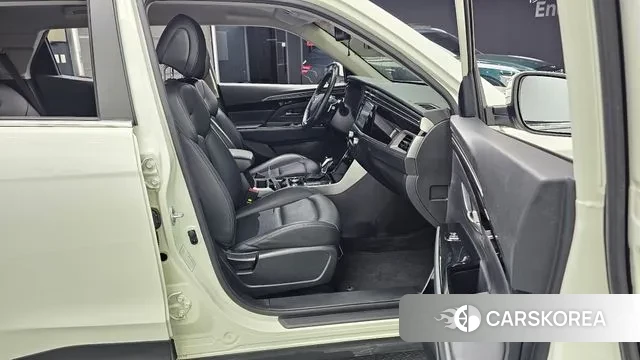 Ssangyong Beautiful Korando 2020 Белый из Кореи, фото 2