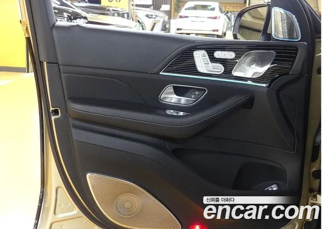 Mercedes-Benz GLS - Class X167 2023 Золотой двухцветный из Кореи, фото 2