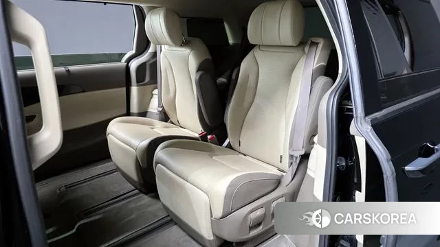 Kia Carnival 4th generation 2022 Черный из Кореи, фото 2