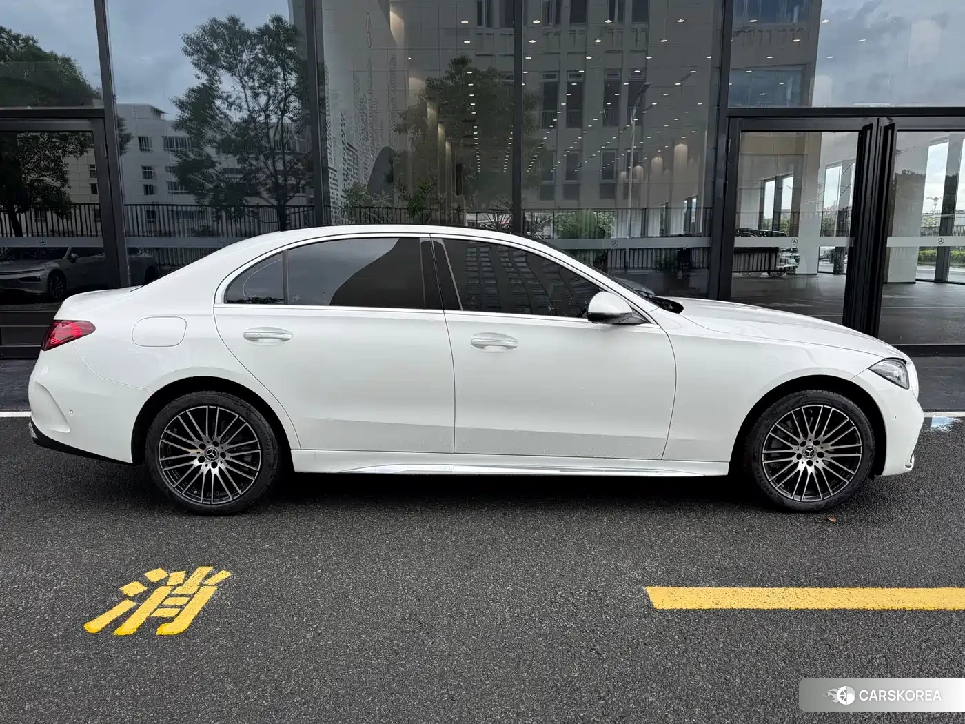 Mercedes-Benz C-class 2026 Белый из Китая, фото 2