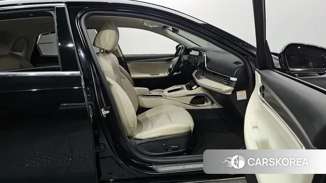 Hyundai The New Grandeur IG Hybrid 2022 Черный из Кореи, фото 2