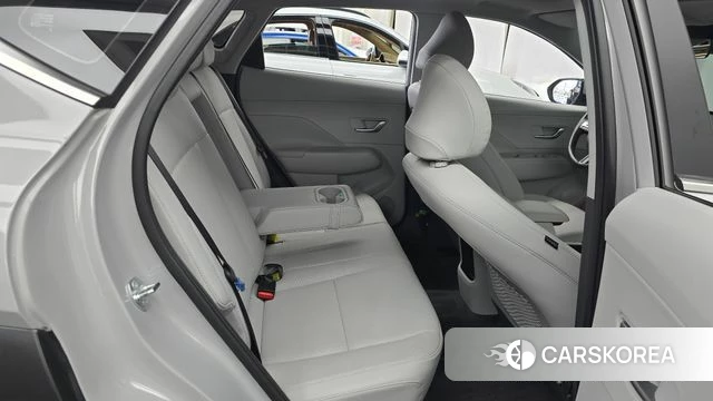 Hyundai Kona (SX2) 2025 Серебристо-серый из Кореи, фото 2