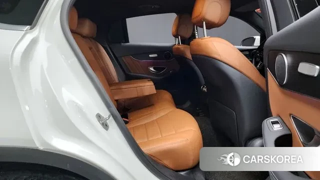 Mercedes-Benz GLC-Class X253 2021 Белый из Кореи, фото 2