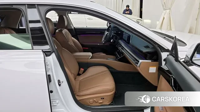 Hyundai Grandeur Hybrid (GN7) 2023 Белый из Кореи, фото 2