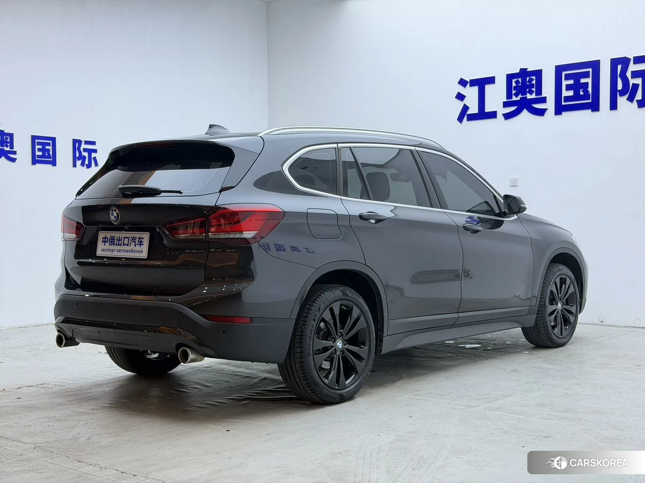 BMW X1 2020 Темно-серый из Китая, фото 2