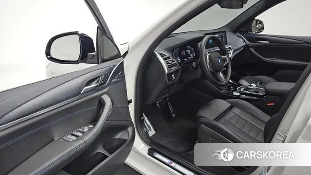 BMW iX3 2025 Белый из Кореи, фото 2