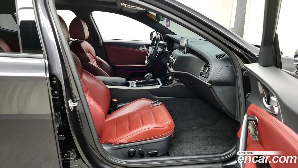 Kia Stinger 2020 Серый из Кореи, фото 2