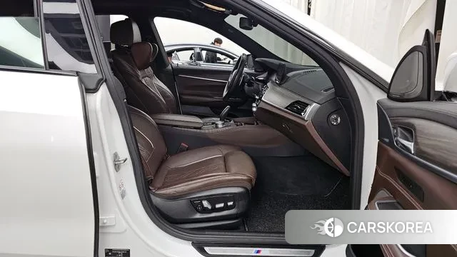 BMW 6 Series GT (G32) 2020 Белый из Кореи, фото 2