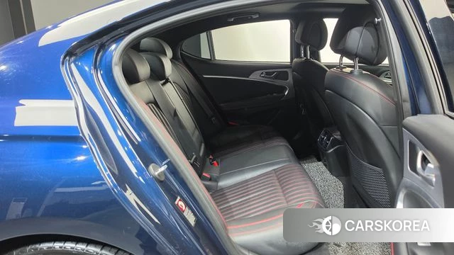 Genesis G70 2019 Синий из Кореи, фото 2