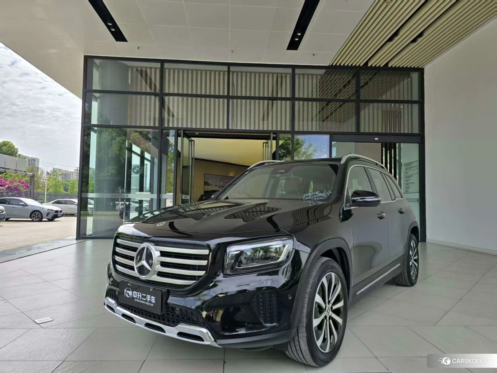 Mercedes-Benz GLB 2023 Черный из Китая, фото 2
