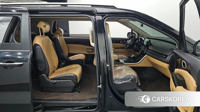 Kia Carnival 4th generation 2022 Черный из Кореи, фото 2