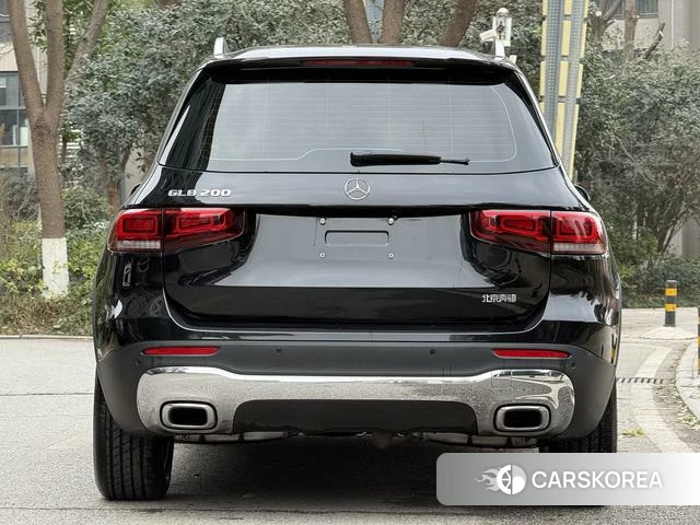 Mercedes-Benz GLB 2023 Черный из Китая, фото 2