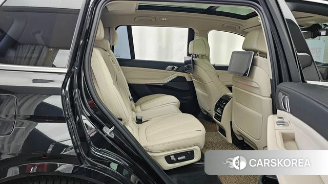 BMW X7 (G07) 2021 Черный из Кореи, фото 2
