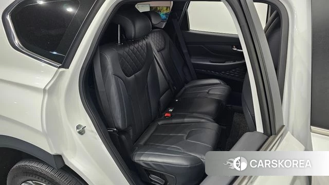 Hyundai The New Santa Fe 2022 Белый из Кореи, фото 2