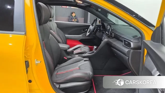 Hyundai Veloster (JS) 2020 Желтый из Кореи, фото 2