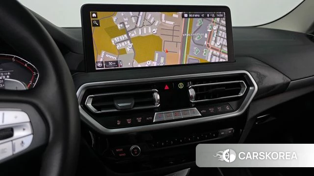 BMW X3 (G01) 2024 Черный из Кореи, фото 2