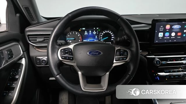 Ford Explorer 6th Generation 2022 Белый из Кореи, фото 2