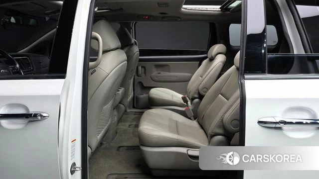 Kia The New Carnival 2018 Белый из Кореи, фото 2
