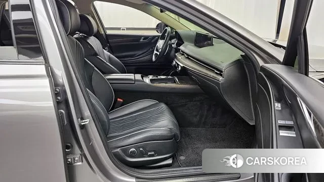 Genesis G80 (RG3) 2020 Серебряный из Кореи, фото 2