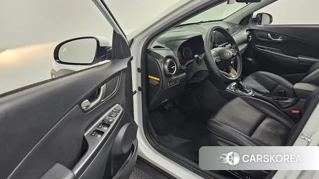 Hyundai Kona 2018 Белый из Кореи, фото 2