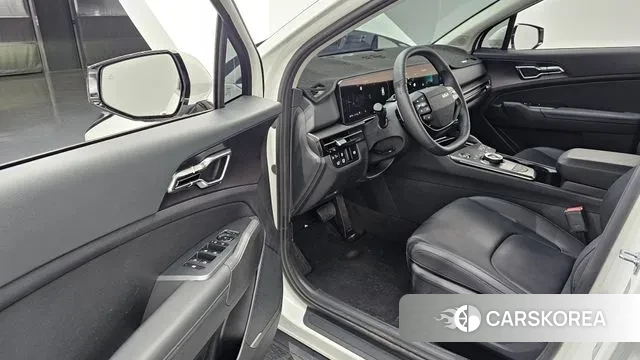 Kia The New Sportage 5th Generation Hybrid 2025 Белый из Кореи, фото 2