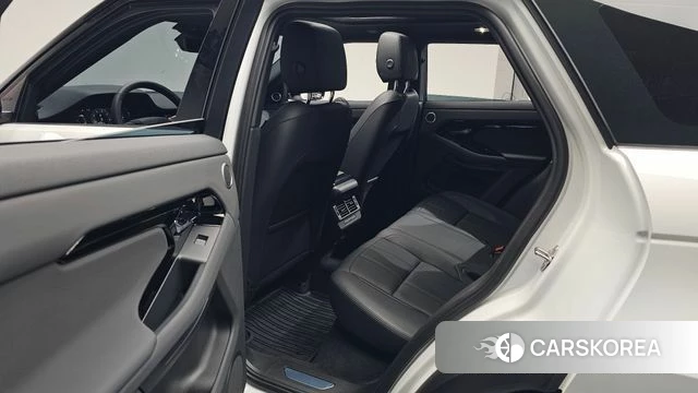 Land Rover Range Rover Evoque 2nd Generation 2024 Белый из Кореи, фото 2