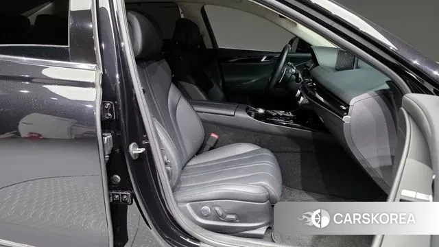 Genesis G80 (RG3) 2021 Черный из Кореи, фото 2