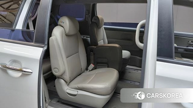 Kia The New Carnival 2020 Белый из Кореи, фото 2