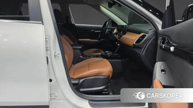 Kia The New Seltos 2023 Белый из Кореи, фото 2