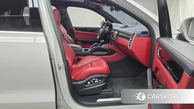 Porsche Cayenne (PO536) 2021 Серый из Кореи, фото 2